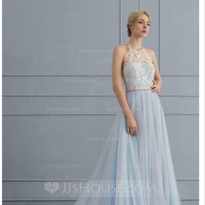 JJ's House Wedding Dress w/Train sz 10 fits like 6